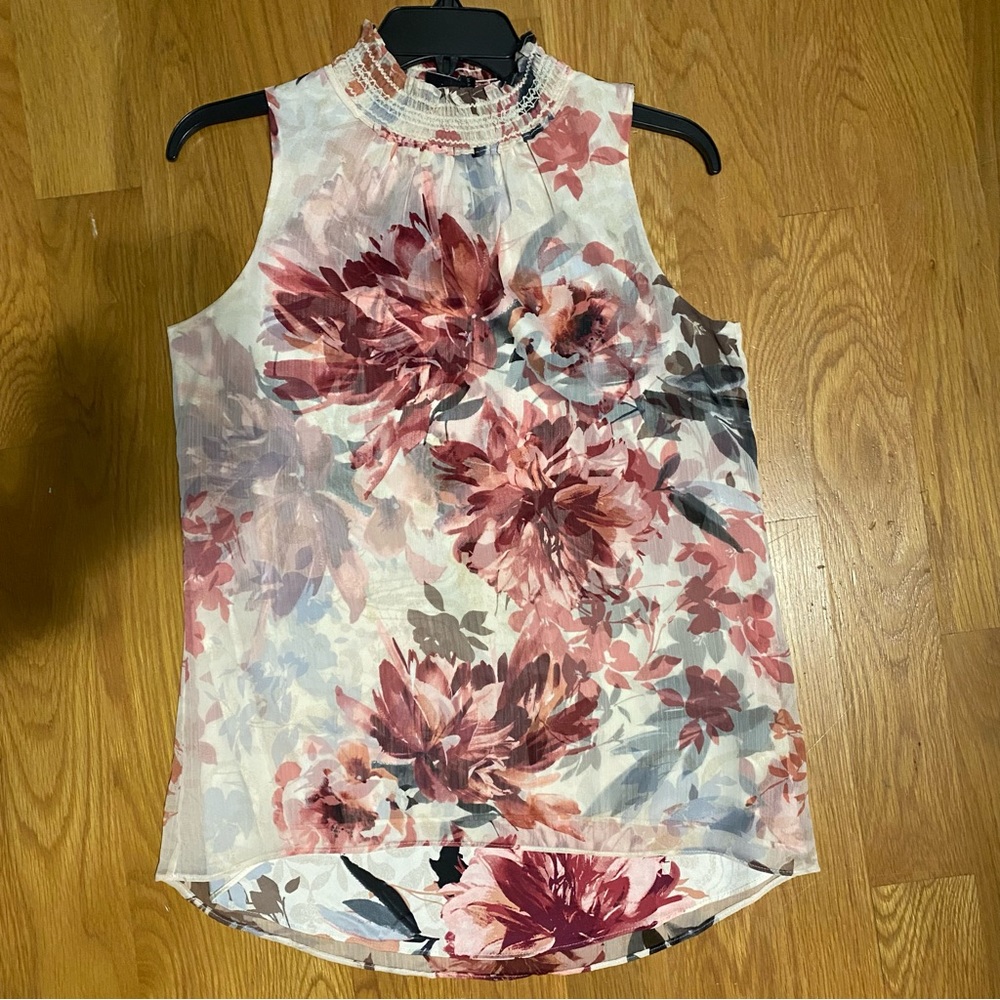 WHBM XS sleeveless top